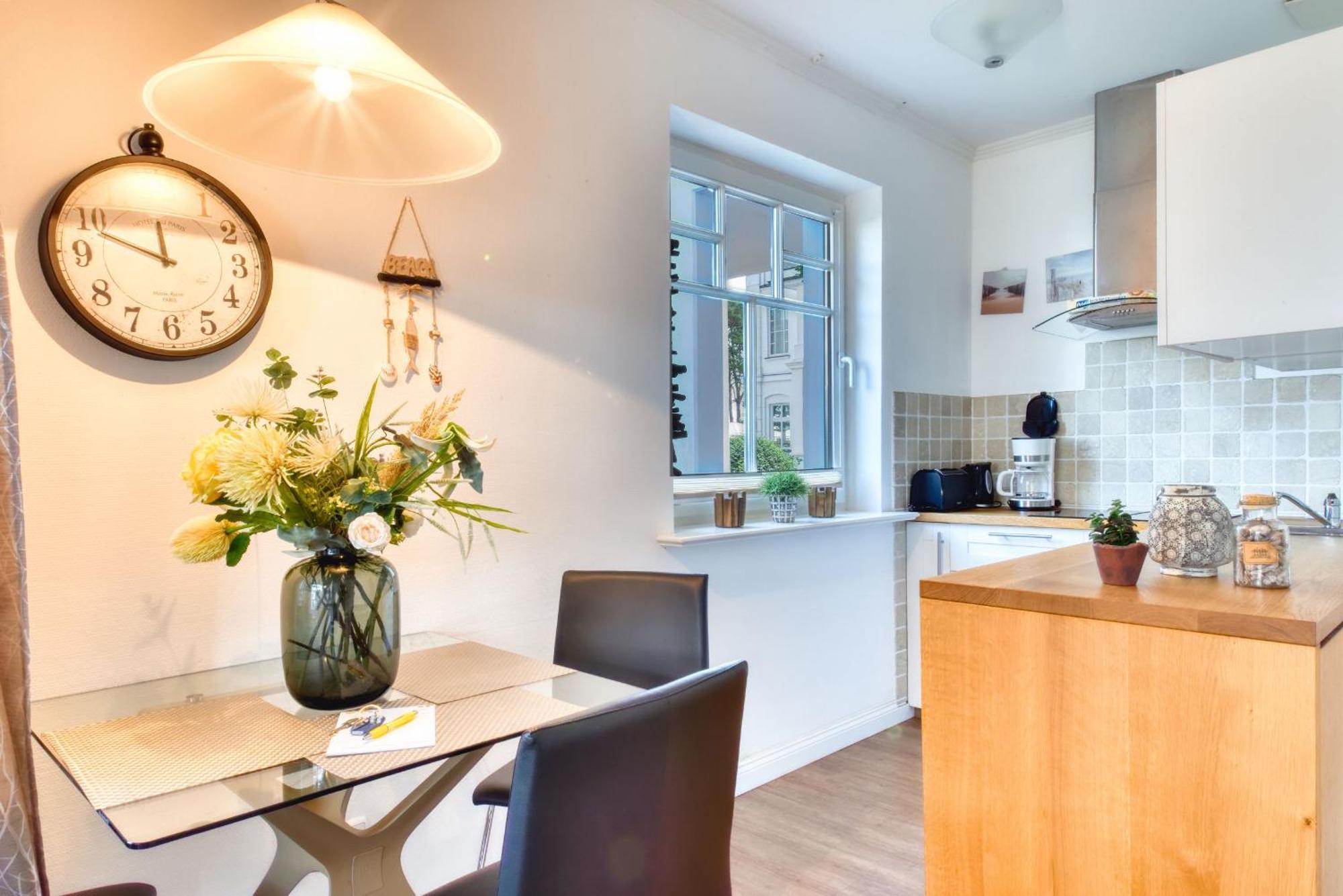 Ferienwohnung "Sonnendeck" In Der Villa Seeadler Binz Kültér fotó